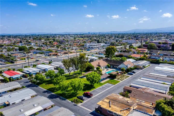 10200 Bolsa 34, Westminster, California 92683