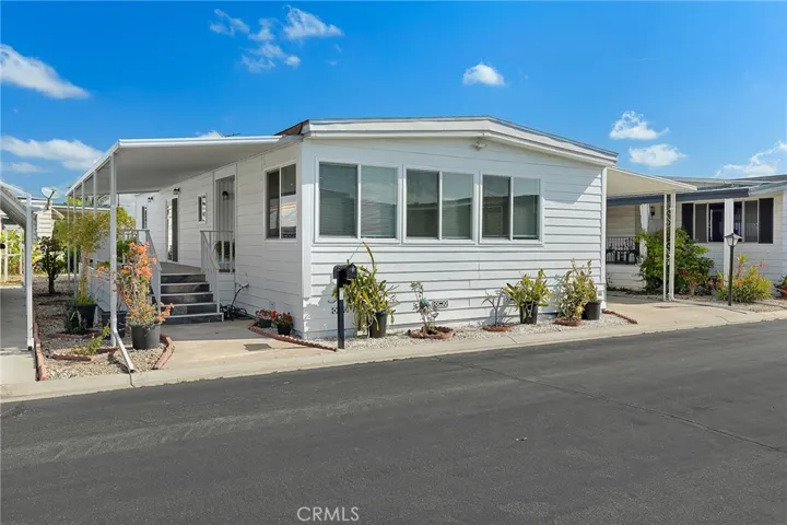10200 Bolsa 34, Westminster, California 92683