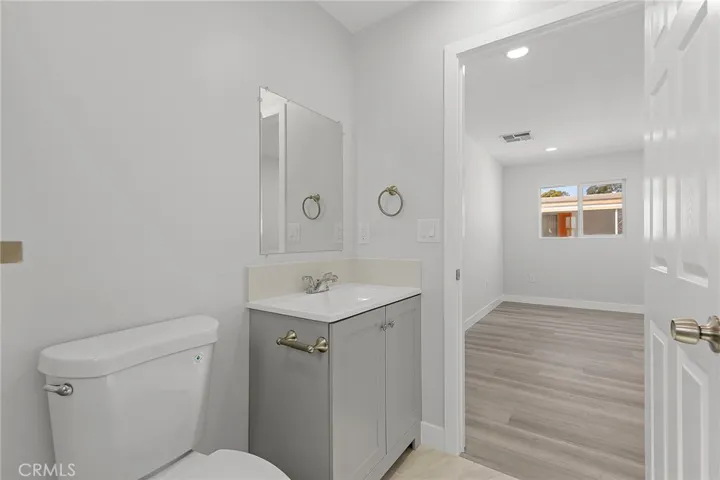 10200 Bolsa 34, Westminster, California 92683