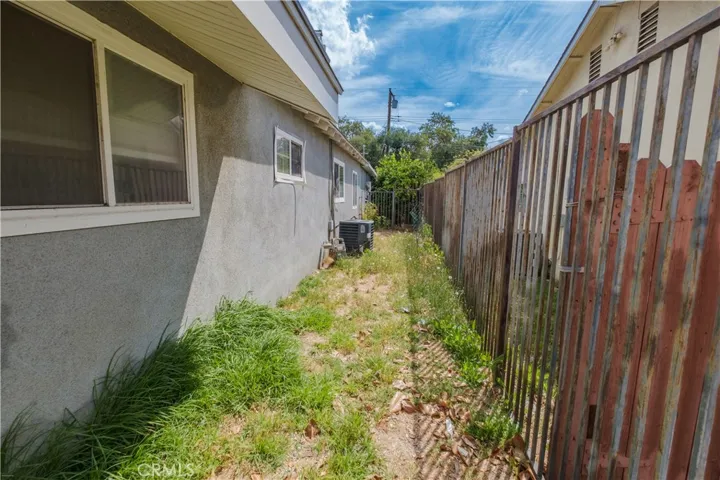 1938 Marigold St, Pomona, California 91767