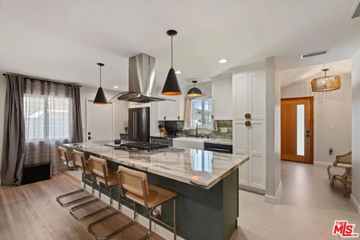 937 E 222nd Street, Carson, California 90745