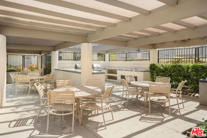 22222 Horizon Place, Chatsworth, California 91311