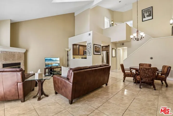 22222 Horizon Place, Chatsworth, California 91311