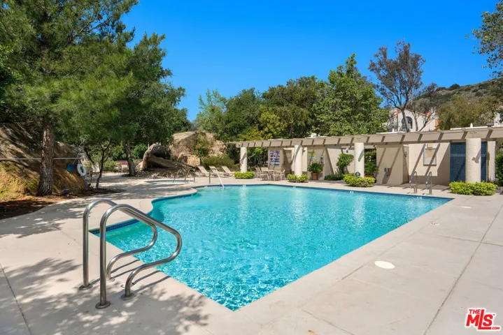 22222 Horizon Place, Chatsworth, California 91311
