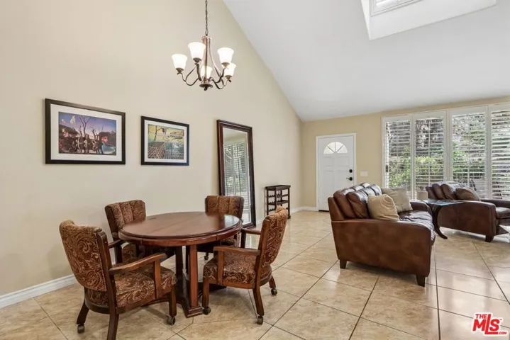 22222 Horizon Place, Chatsworth, California 91311