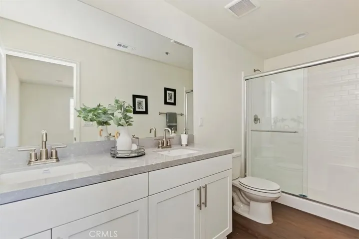 1991 Nathan Lane, San Jacinto, California 92582