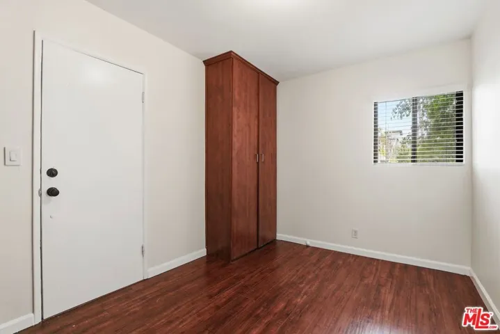 7154 Lexington Avenue, West Hollywood, California 90046