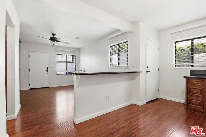 7154 Lexington Avenue, West Hollywood, California 90046