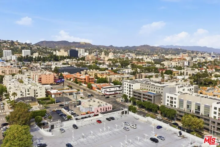7154 Lexington Avenue, West Hollywood, California 90046
