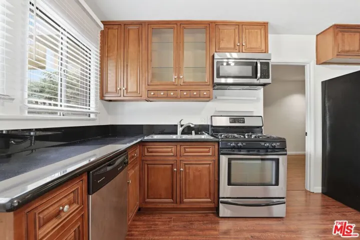 7154 Lexington Avenue, West Hollywood, California 90046