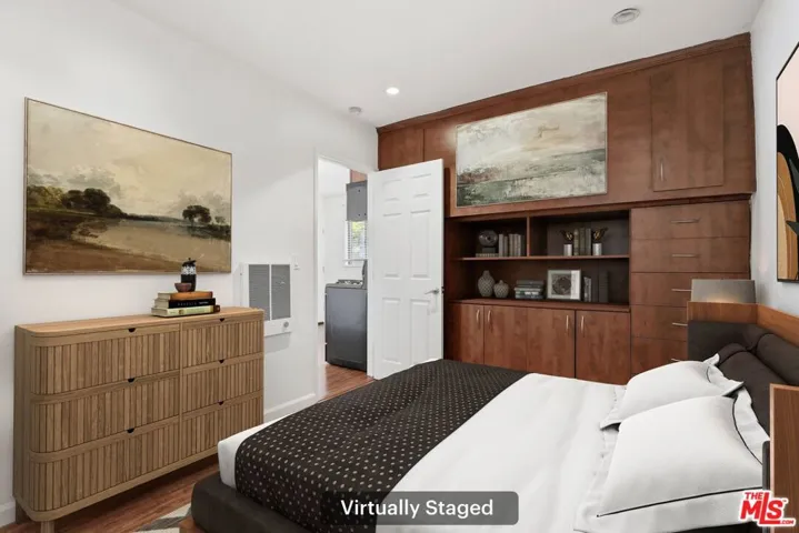 7154 Lexington Avenue, West Hollywood, California 90046