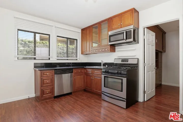 7154 Lexington Avenue, West Hollywood, California 90046