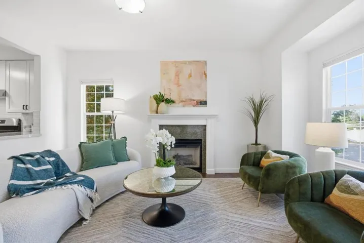 418 E Evelyn Avenue 202, Sunnyvale, California 94086