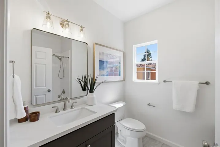418 E Evelyn Avenue 202, Sunnyvale, California 94086