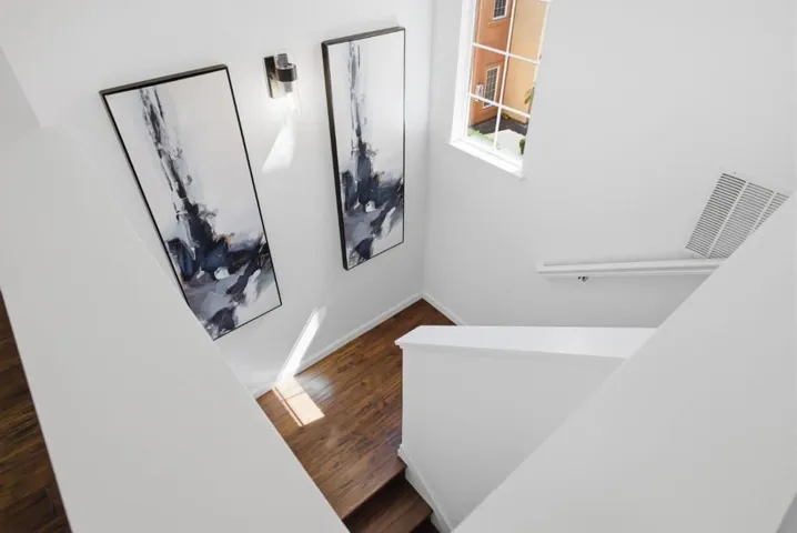 418 E Evelyn Avenue 202, Sunnyvale, California 94086