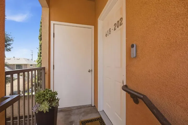 418 E Evelyn Avenue 202, Sunnyvale, California 94086