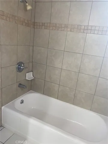Reglazed bathtub