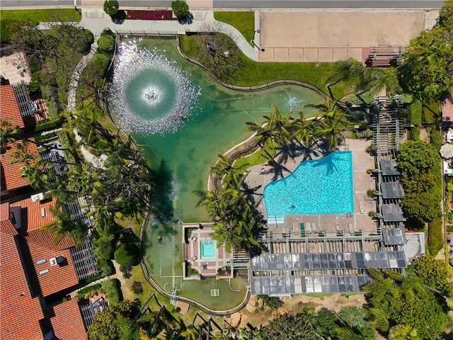 16 Sausalito W, Manhattan Beach, California 90266