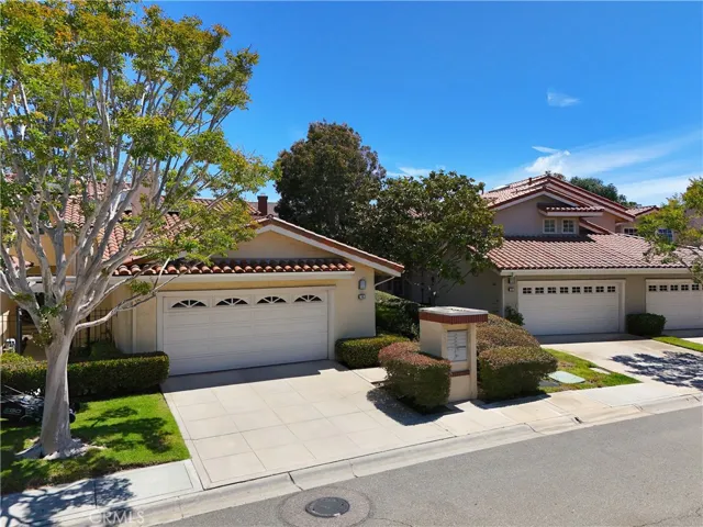 16 Sausalito W, Manhattan Beach, California 90266