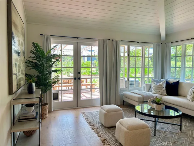 16 Sausalito W, Manhattan Beach, California 90266