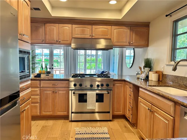 16 Sausalito W, Manhattan Beach, California 90266