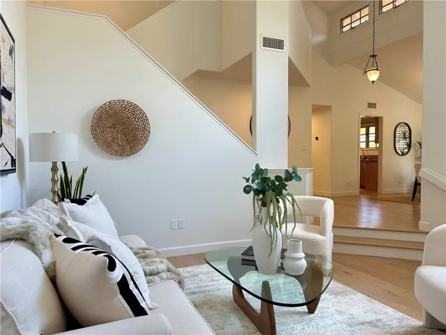 16 Sausalito W, Manhattan Beach, California 90266