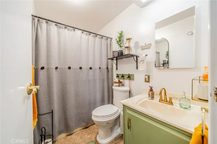 38325 Via Ventoso, Murrieta, California 92563