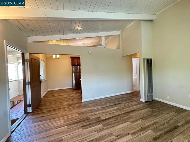 Entrance / Front Room