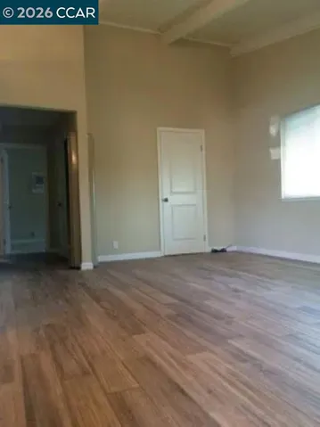 Entrance / Front Room