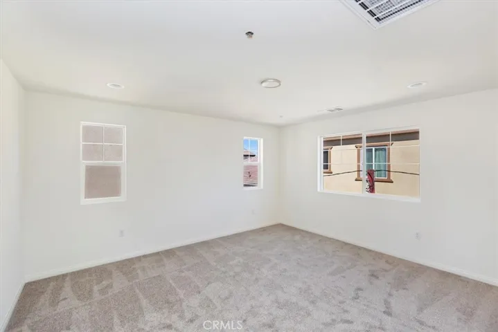 1996 Nathan Lane, San Jacinto, California 92582
