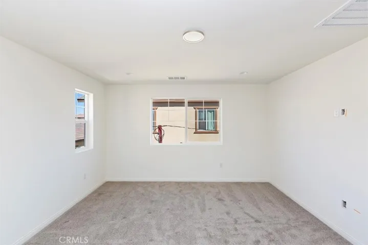 1996 Nathan Lane, San Jacinto, California 92582