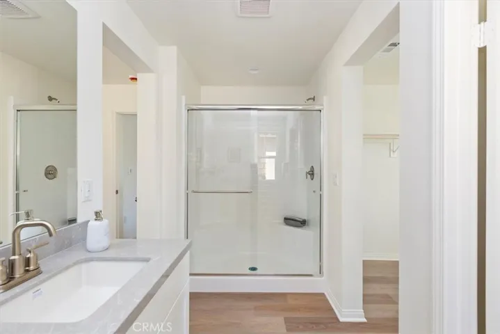 1996 Nathan Lane, San Jacinto, California 92582