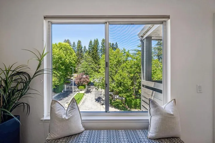 4004 Farm Hill Boulevard 303, Redwood City, California 94061 — photo 5