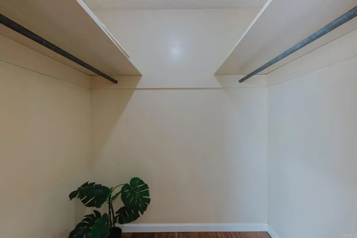 2nd Bedroom closet