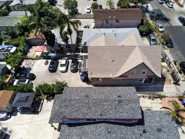 708 W 40th, Los Angeles, California 90037