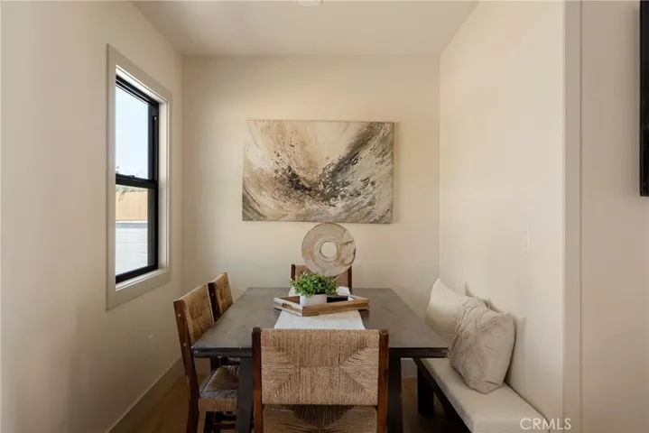 6829 E Parapet, Long Beach, California 90808