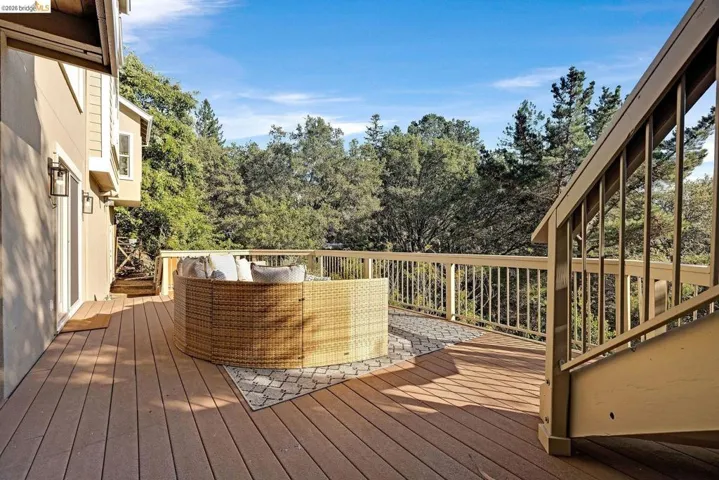 6203 Westwood Way, Oakland, California 94611