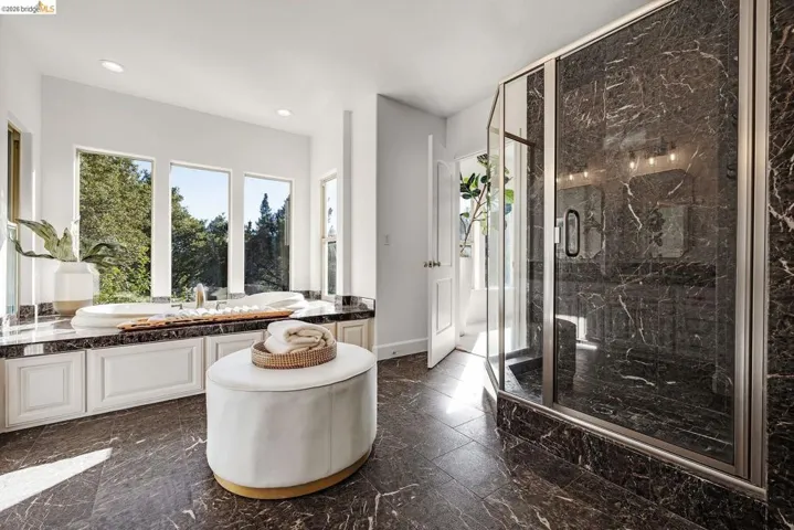 6203 Westwood Way, Oakland, California 94611