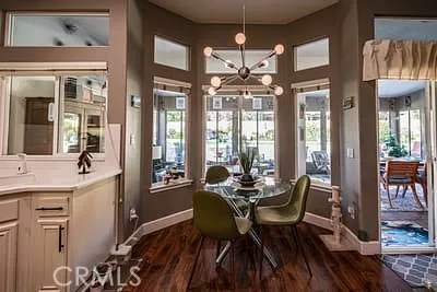Kitchen Casual Dining