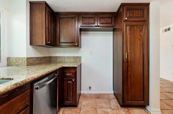 941 Inn Keeper D, Corona, California 92881
