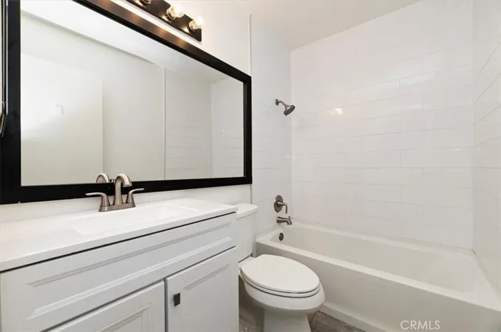 941 Inn Keeper D, Corona, California 92881