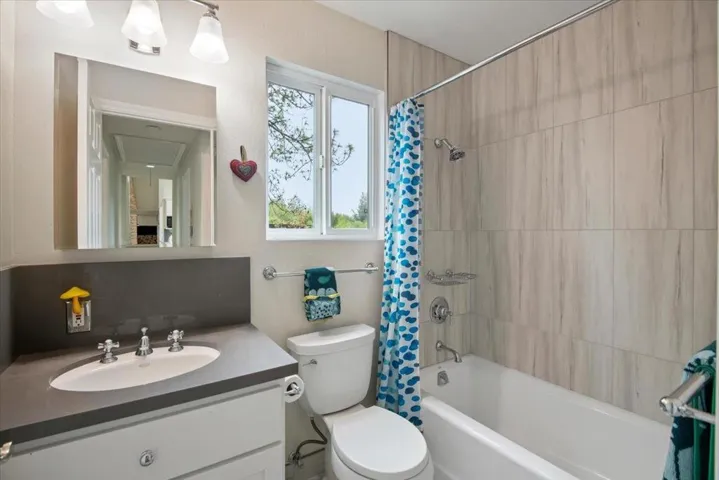 17074 Bohlman Road, Saratoga, California 95070