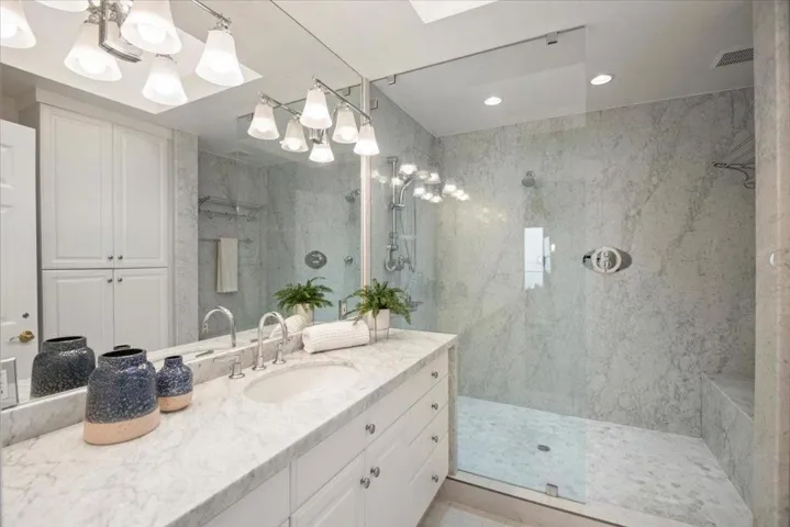 17074 Bohlman Road, Saratoga, California 95070