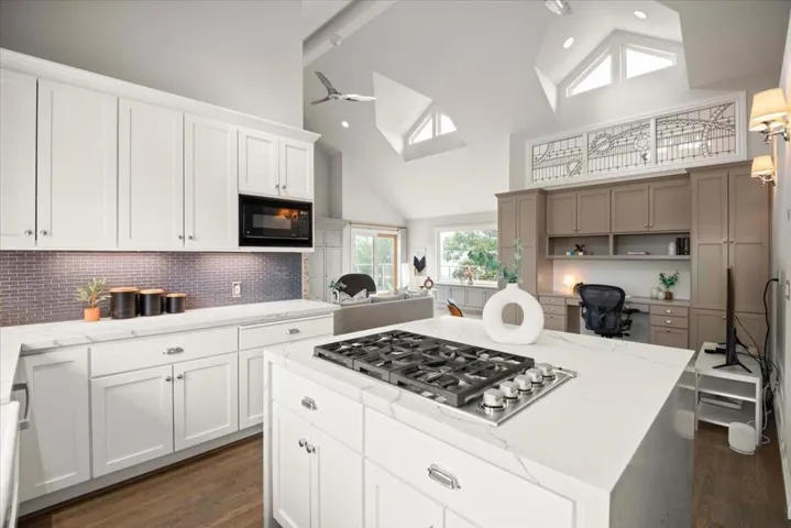 17074 Bohlman Road, Saratoga, California 95070