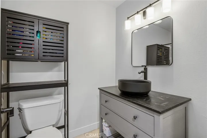 Second bath with upgraded fixtures~