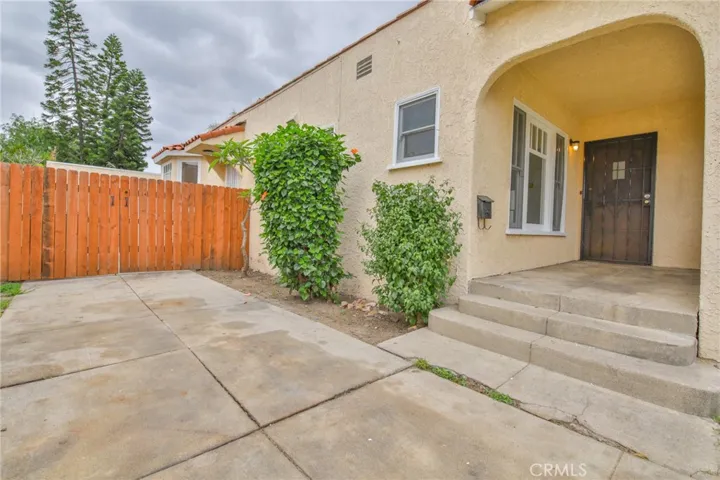 9526 Walnut, Bellflower, California 90706