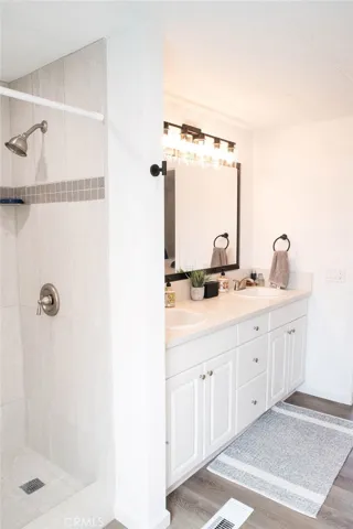 Master Suite Bathroom