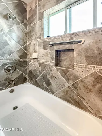 iShared Bath2