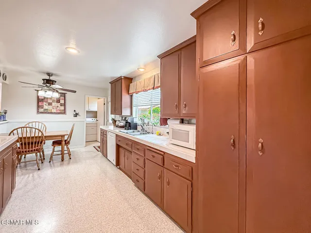 cFamily and Kitchen7