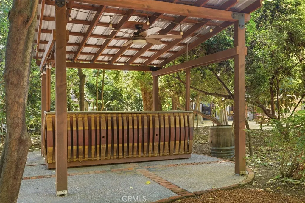 Outdoor Bar Area